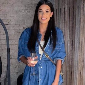 Meet your Posher, Celine